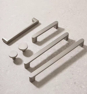Poignée de meuble de cuisine en laiton massif, finition nickel brossé, poignées de porte d'armoire, poignées de tiroir rondes - Grande Vente - Product Image 1