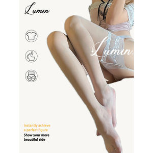 Des <span class=keywords><strong>bas</strong></span> noirs en dentelle sexy qui non seulement subliment votre silhouette mais également allongent vos jambes. Collants noirs polyvalents. - Product Image 1