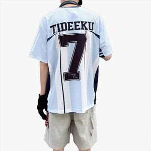 T-shirt de sport unisexe à col en V et manches courtes, style hip-hop, personnalisable avec logo et numéro, coupe ample, pour couple, idéal pour l'été - Product Image 3