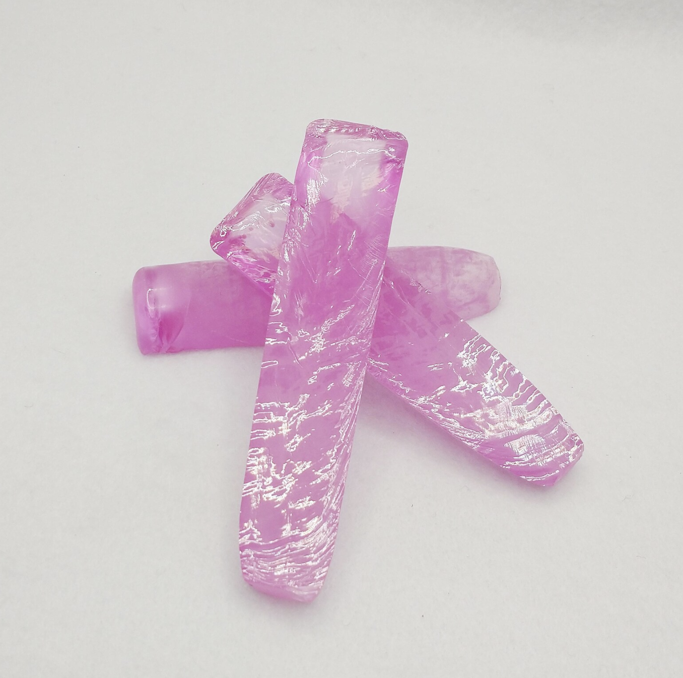 สีชมพูอ่อน