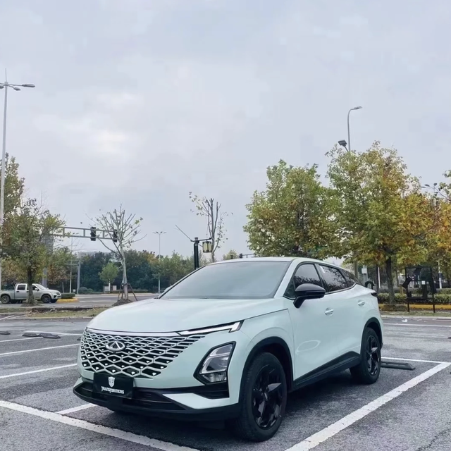 2023 New Hot Sale Chery Omoda FWD 5 Seats 1.6T 197hp Gasoline SUV for Adult