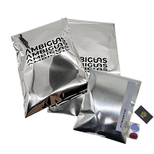 ถุงไปรษณีย์โพลีกันน้ำสีเงินพร้อมพิมพ์ลายตามสั่ง ซองปิดผนึกเองได้ ขนาดตามสั่ง สำหรับรองเท้าและขนสัตว์ - Product Image 1