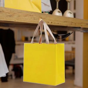 Bolsas de Compra de Papel Kraft Ecológicas Personalizadas con Diseño a Medida e Impresión Offset - Product Image 2