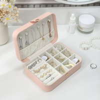 Échantillon Gratuit Étui de Rangement Bijoux Luxe en Cuir PU Portable avec Logo Personnalisé pour Bague et Collier, Boîte d'Emballage Bijoux de Voyage Rectangle