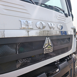 Nuovissimo <span class=keywords><strong>Camion</strong></span> Ribaltabile Sinotruck HOWO TX 6X4 a 10 Ruote, Alimentato a Carburante, <span class=keywords><strong>440</strong></span> Cavalli - Product Image 3