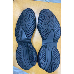 Suela de goma antideslizante multicolor para pistas de tenis y pickleball interiores y exteriores de Vietnam - Product Image 4