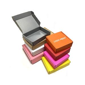 Impression personnalisée Chaussures Vêtements Maquillage Boîte de transport Petite enveloppe blanche Boîte de livraison de <span class=keywords><strong>colis</strong></span> Boîte d'emballage postal cadeau pour l'expédition - Product Image 1