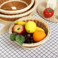 Ronde handgeweven opbergmand van PP-plastic in pastorale stijl voor fruit, brood, snoep & snacks