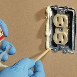 Siway B1 Fire Pu <span class=keywords><strong>Mousse</strong></span> <span class=keywords><strong>de</strong></span> remplissage et d'isolation multi-usages pour <span class=keywords><strong>la</strong></span> fixation des cadres <span class=keywords><strong>de</strong></span> fenêtres et <span class=keywords><strong>de</strong></span> portes - Product Image 5