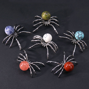 Sfera di cristallo su misura con <span class=keywords><strong>cristalli</strong></span> di ragno spirituale sfera di cristallo ragno per Halloween Fengshui ornamento - Product Image 5