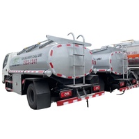 Véhicule de ravitaillement mobile 5 tonnes bon marché JMC 5 Cbm camion de distribution de carburant à vendre