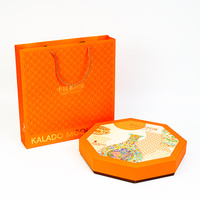 Boîte cadeau en papier avec poignée, OEM ODM, logo en relief, construction robuste, approvisionnement en gros, emballage cadeau en carton pour boulangerie