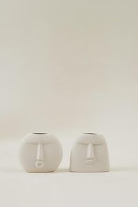 Vase à fleurs en céramique blanche Aqdus Saleem, style nordique, fait main, finition mate texturée, moderne, décoration de table, largeur 4-8 pouces, 16-24 pouces - Product Image 6