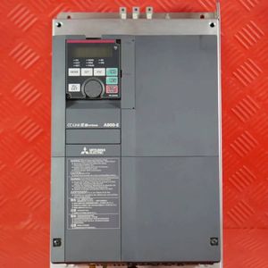 Convertidor de Frecuencia PLC FR-E840-0170-5-60, Alimentación Trifásica FR-E840-0170-5-60 FR-E840-0170-5-60 FR-E840-0170-5-60 FR-E840-0170-5 - Product Image 1