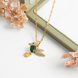 <span class=keywords><strong>Collar</strong></span> con Colgante de Colibrí con Circón Verde de J&D Jewelry para Mujer con Cadena Helicoidal de Acero Inoxidable y <span class=keywords><strong>Collar</strong></span> de Animal - Product Image 5