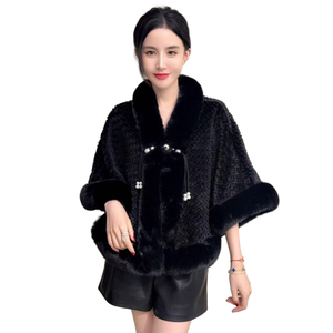 Manteau poncho élégant en fausse fourrure pour femme, décontracté, à manches chauve-souris, tricoté, avec fermeture boutonnée, coupe courte et ample, idéal pour le street style et les mariages - Product Image 6