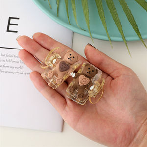 Pinza de Pelo de Plástico con Diseño de Oso Adorable para Cola de Caballo Alta, Novedad PL - Product Image 5