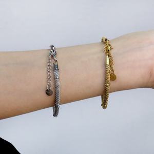 Bracelet en maille texturée en acier inoxydable plaqué or 18 carats 2026, style minimaliste et épais, pour femme - Product Image 3