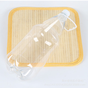 Empty Pet Beer Bottle 2500ml With Handle Reusable Beverage <b>Container</b> For Camping And Outdoor Use - Product Image 3