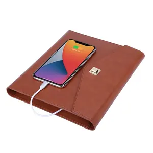 2024 di alta qualità diario Notebook regalo A5 Powerbank con blocco anello raccoglitore cartonato in pelle PU Power Bank Notebook
