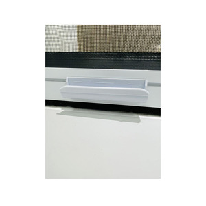 <span class=keywords><strong>Moustiquaire</strong></span> de fenêtre rétractable en fibre de verre avec cadre en aluminium, sur mesure, pour cuisine moderne, fabriquée en Chine - Product Image 4