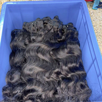 Mèches de cheveux indiens bruts non traités, ondulés naturels, Remy, cuticules alignées, bouclés, double trame machine, toutes couleurs, pour tissage capillaire