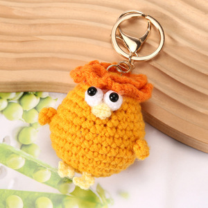 Llaveros de <span class=keywords><strong>amigurumi</strong></span> de ganchillo hechos a mano: animales de granja, divertidos personajes de hilo tejido, muñecos de brócoli y pollitos. - Product Image 6