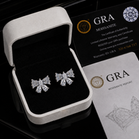 Boucles d'oreilles personnalisées en gros avec nœud, en moissanite, taille baguette et poire, couleur D VVS, certifiées GRA, en argent 925, motif papillon, pour femmes, OEM