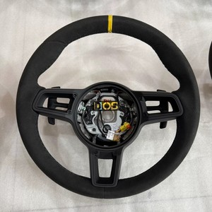 Volant chauffant en fibre de carbone véritable et suède avec palettes de changement de vitesse pour Porsche <span class=keywords><strong>911</strong></span> <span class=keywords><strong>Carrera</strong></span> Targa 992 GT3 <span class=keywords><strong>GTS</strong></span> Turbo - Product Image 5