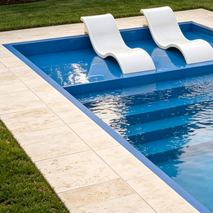 Piscina de Fibra de Vidrio de Una Pieza Pre-fabricada para Patio Trasero de Villa Residencial con Escalones - Product Image 5