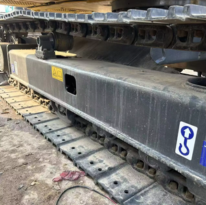 Excavatrice sur chenilles Komatsu PC60 d'occasion |   Moteur d'origine japonais |   Bon état de fonctionnement |   Mini-excavatrice de 6 tonnes à vendre - Product Image 2