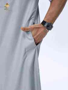 Al Haramain <b>Men's</b> Light Gray <b>Thobe</b> Short Sleeve Round Neck Cotton Prayer Robe Floor Length Ethnic Style - Product Image 4