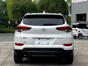 <span class=keywords><strong>Hyundai</strong></span> <span class=keywords><strong>Tucson</strong></span> L <span class=keywords><strong>2018</strong></span>, 5 Puertas, 5 Asientos, SUV, Alto Rendimiento, Volante a la Izquierda, Auto Usado - Product Image 5