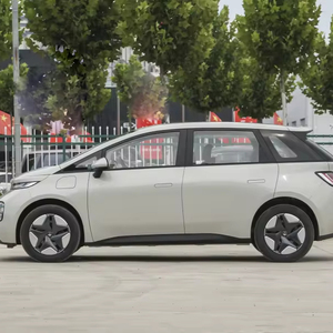 Per Baojun Clouds 2023 MPV Elettrico (Yun Duo) 360 Plus, Comodo Van Familiare a Nuova Energia - Product Image 2