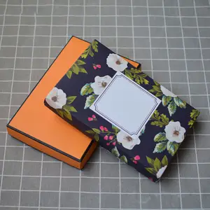 कस्टम उच्च गुणवत्ता वाले फोल्डिंग सफेद कार्ड कवर स्कार्फ बॉक्स स्कार्फ पैकिंग बॉक्स