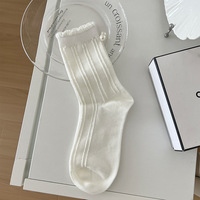 Chaussettes en coton fin mi-mollet pour femmes K-Style Ins petites perles talon désossé pour le printemps été chaussettes en dentelle en cuir écologique