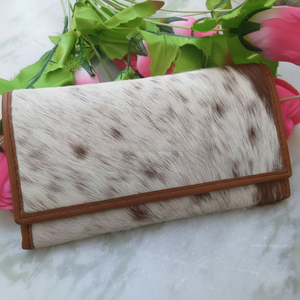 Cartera de piel de vaca para hombre y mujer, monedero de piel sintética con múltiples usos, marrón oscuro - Product Image 1