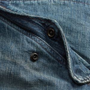 Fabricant de shorts en jean personnalisés, style streetwear décontracté, délavage vintage avec sangles à la taille, shorts cargo en jean, shorts personnalisés pour hommes - Product Image 3