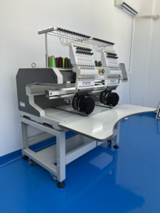 Máy thêu vi tính hai đầu bán trực tiếp từ nhà máy, tình trạng mới, động cơ tự động chính hãng dùng để sản xuất thêu - Product Image 6