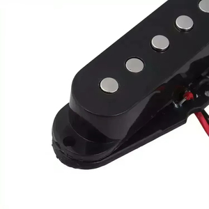 Micro de guitare électrique ST noir de haute qualité avec barre céramique décalée - Product Image 5