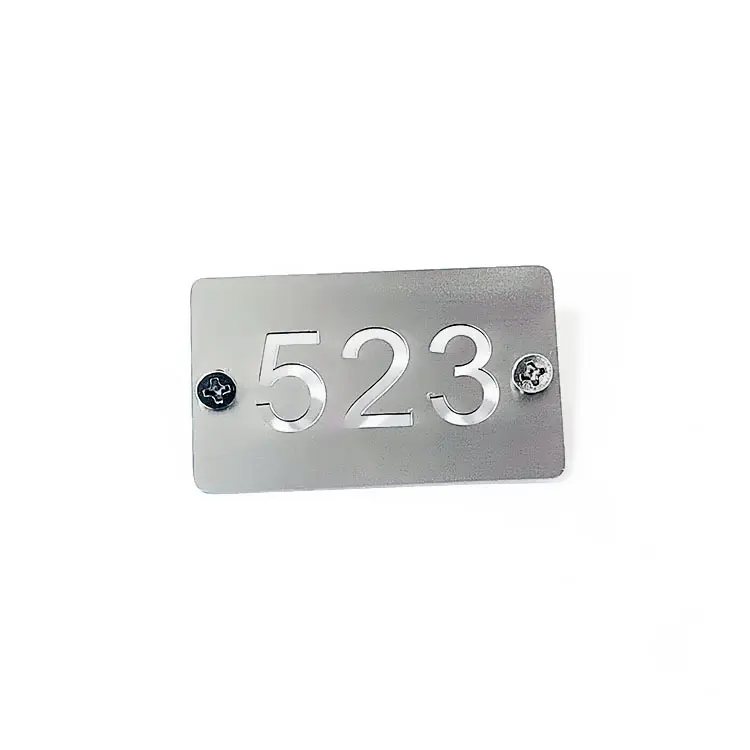 Pelat nomor berongga baja tahan karat 5cm lubang ganda khusus dengan sekrup pelat penanda logam kode huruf