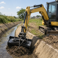 Godet d'excavatrice inclinable de 5 tonnes pour le façonnage des talus et le nettoyage des fossés