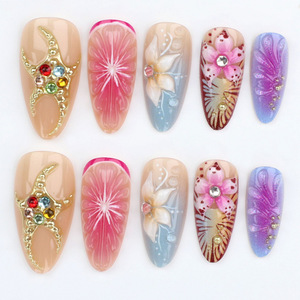 Faux Ongles Aurora Ombré Amande à Coller, Motif Fleur de Lys et Prunier 3D, Perles Dorées, Dégradé Irisé, Kits d'Ongles pour Femme, Idéal Soirée - Product Image 4