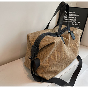 New Fashion Waterproof Fashion Multifunction Gym <b>Duffel</b> <b>Bag</b> Premium Vintage Large Capacity Single Shoulder <b>Bag</b> - Product Image 3