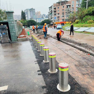 Fabbrica all'ingrosso di alta qualità IP68 impermeabile automatico telecomando idraulico di sollevamento dissuasore stradale a prova di esplosione - Product Image 1