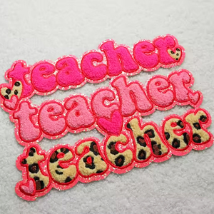Nouveaux patchs brodés personnalisés en chenille avec lettres et nœuds, grand format, à paillettes, pour enseignants, thermocollants, vente en gros pour vêtements - Product Image 3