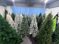 Sapin de Noël Artificiel, Décoration de Noël pour Bureau, Plastique Vert avec Base en Lin, Idéal pour Vitrine et Comptoir