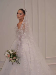 Robe de mariée S2081Y haut de gamme sur mesure, style princesse, manches longues, décolleté cœur, dentelle florale 3D, taille <span class=keywords><strong>basque</strong></span>, effet duveteux - Product Image 3