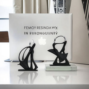 Estatua <span class=keywords><strong>de</strong></span> Músico Abstracta Negra <span class=keywords><strong>de</strong></span> Resina, Figura Artificial, Modelo <span class=keywords><strong>de</strong></span> Personaje, Decoración para Vinoteca, Figura <span class=keywords><strong>de</strong></span> <span class=keywords><strong>Anime</strong></span> Pintada a Mano - Product Image 2