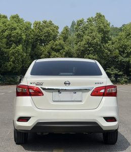 2023 Dongfeng <span class=keywords><strong>Nissan</strong></span> Sylphy auto usate cina veicolo a benzina - Product Image 2
